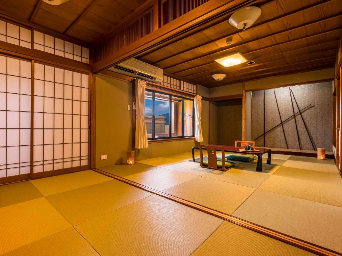 Hotel Ooedo Onsen Monogatari Enakyo Exterior foto