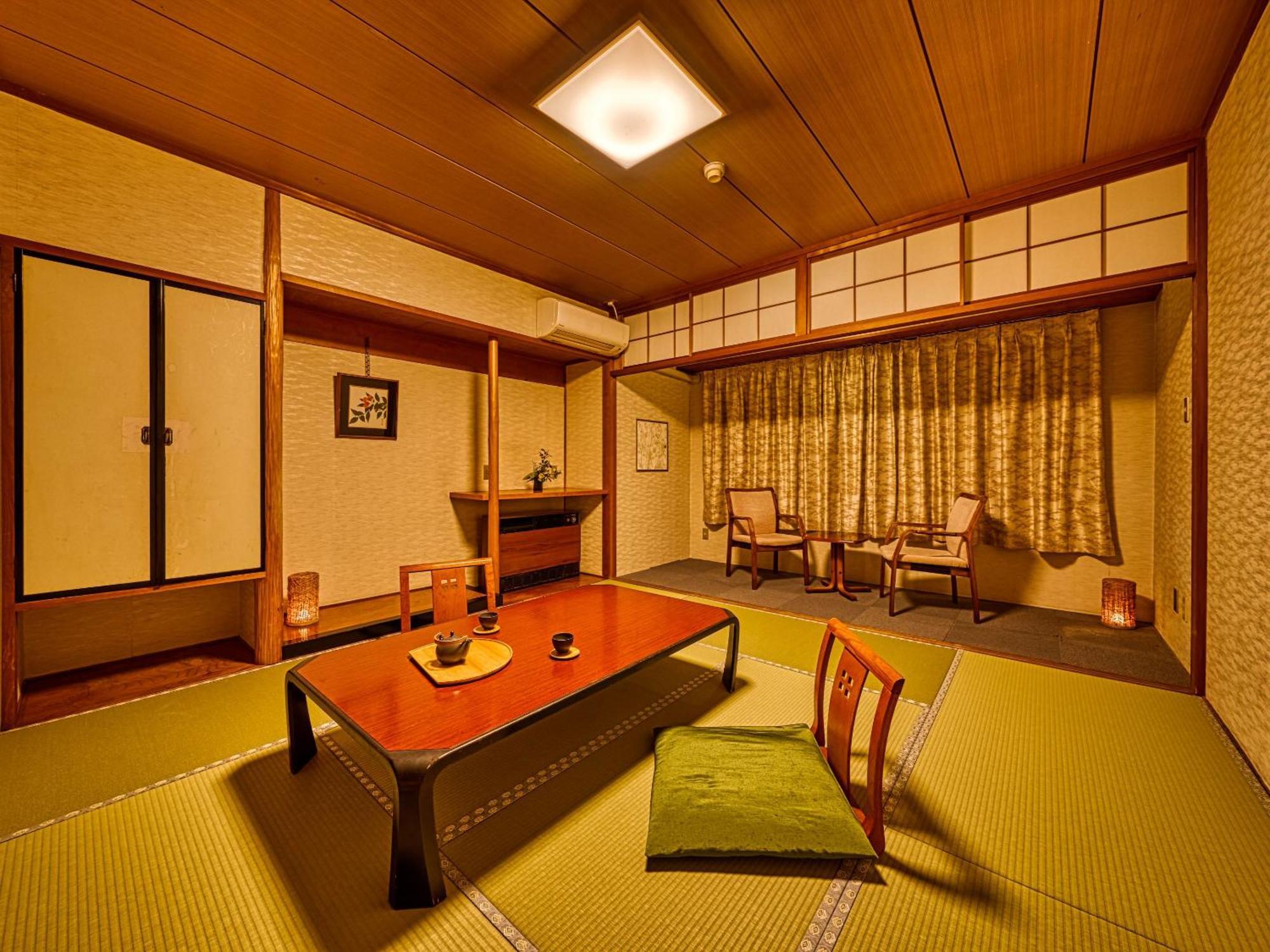 Hotel Ooedo Onsen Monogatari Enakyo Exterior foto